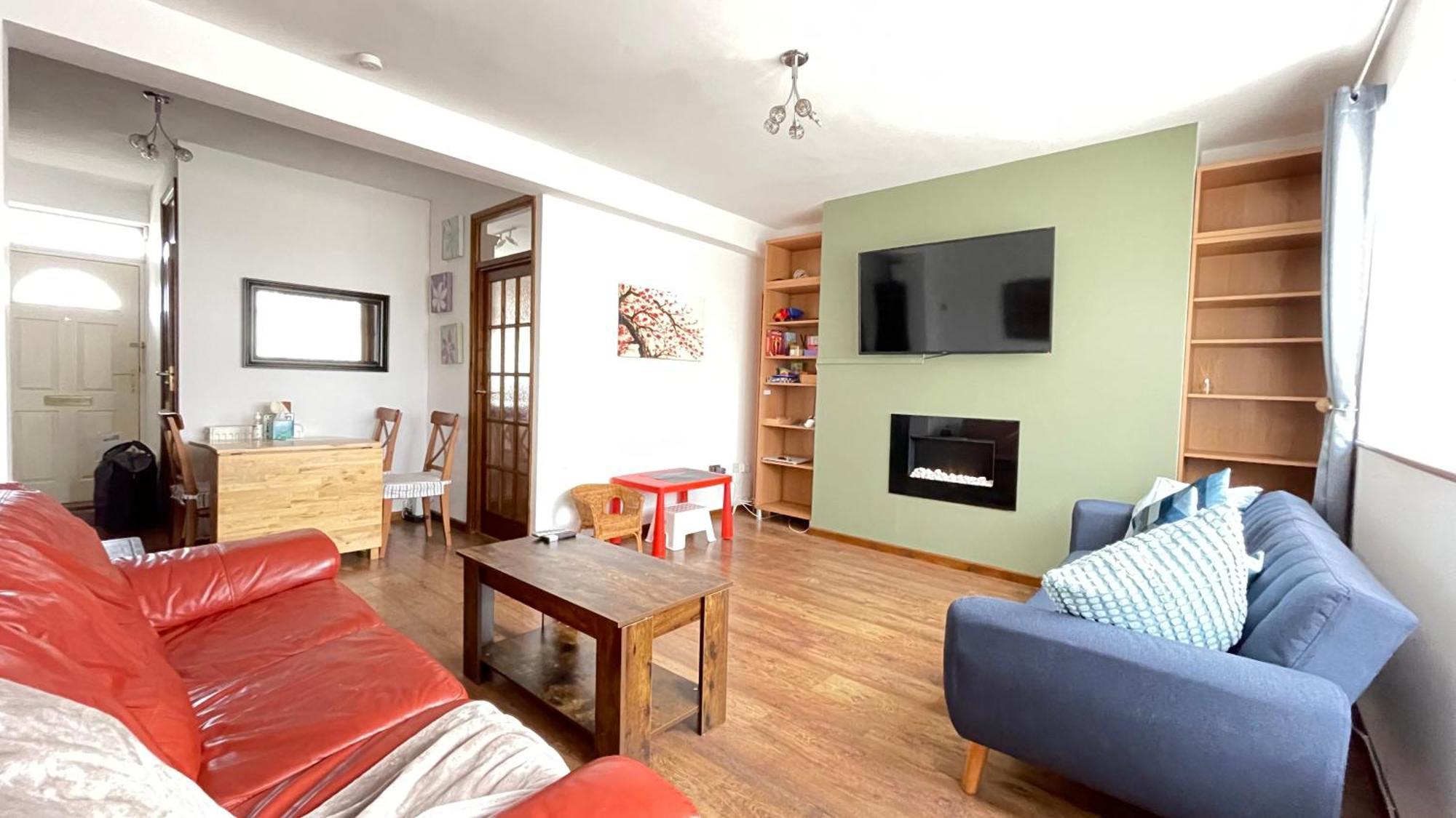 2 Bedrooms 2 Stations London Exteriör bild