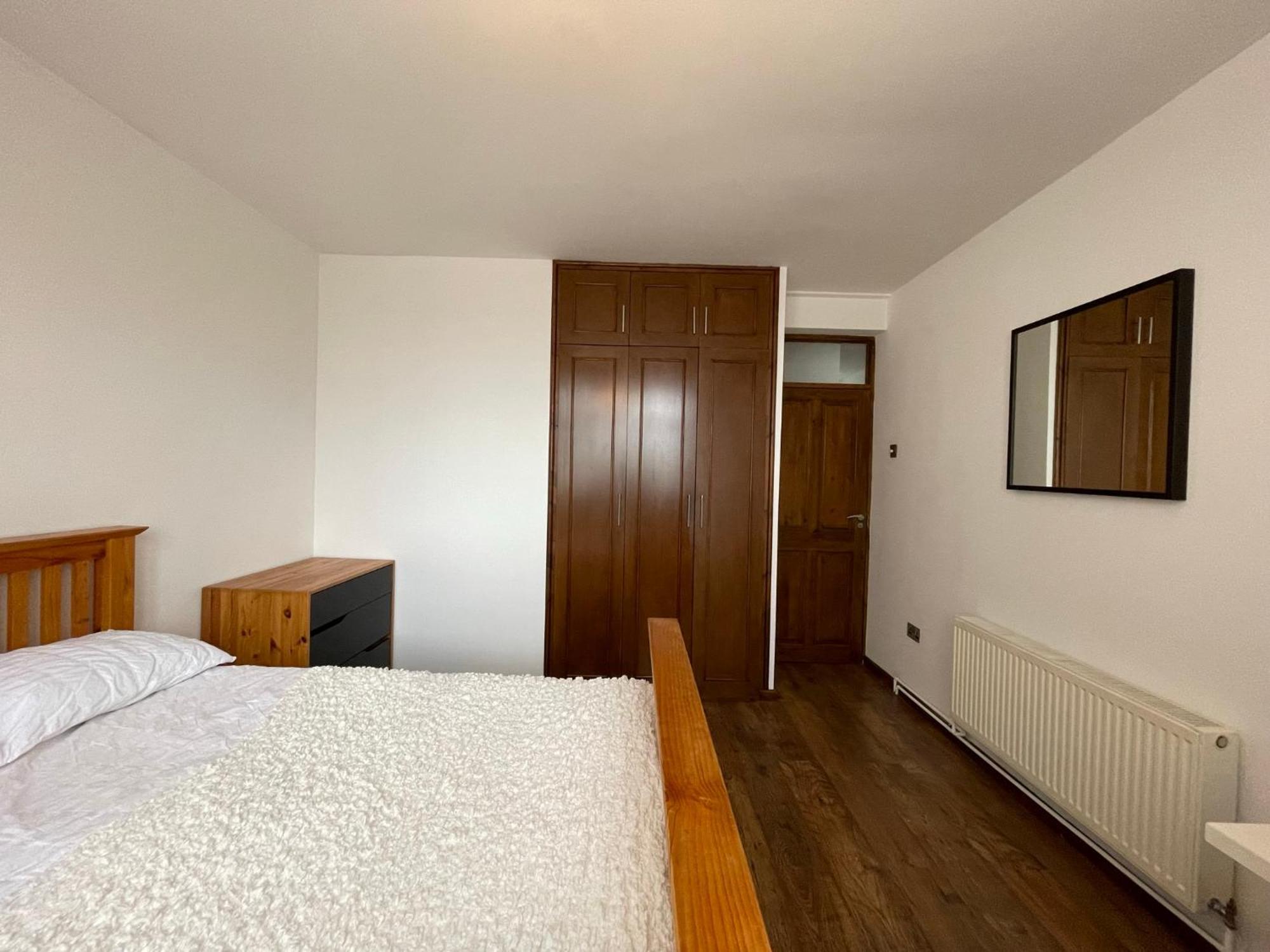 2 Bedrooms 2 Stations London Exteriör bild